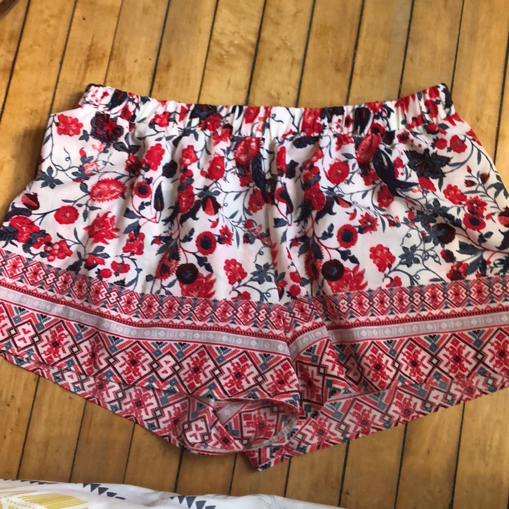 Xhilaration Boho Red/Navy/White Patterned Shorts